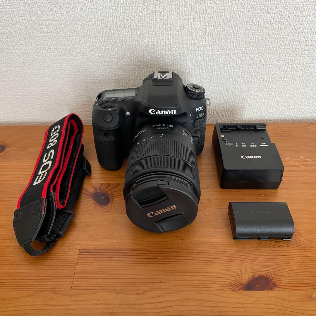 Canon EOS80D ボディ& EFS18-135mmレンズセット