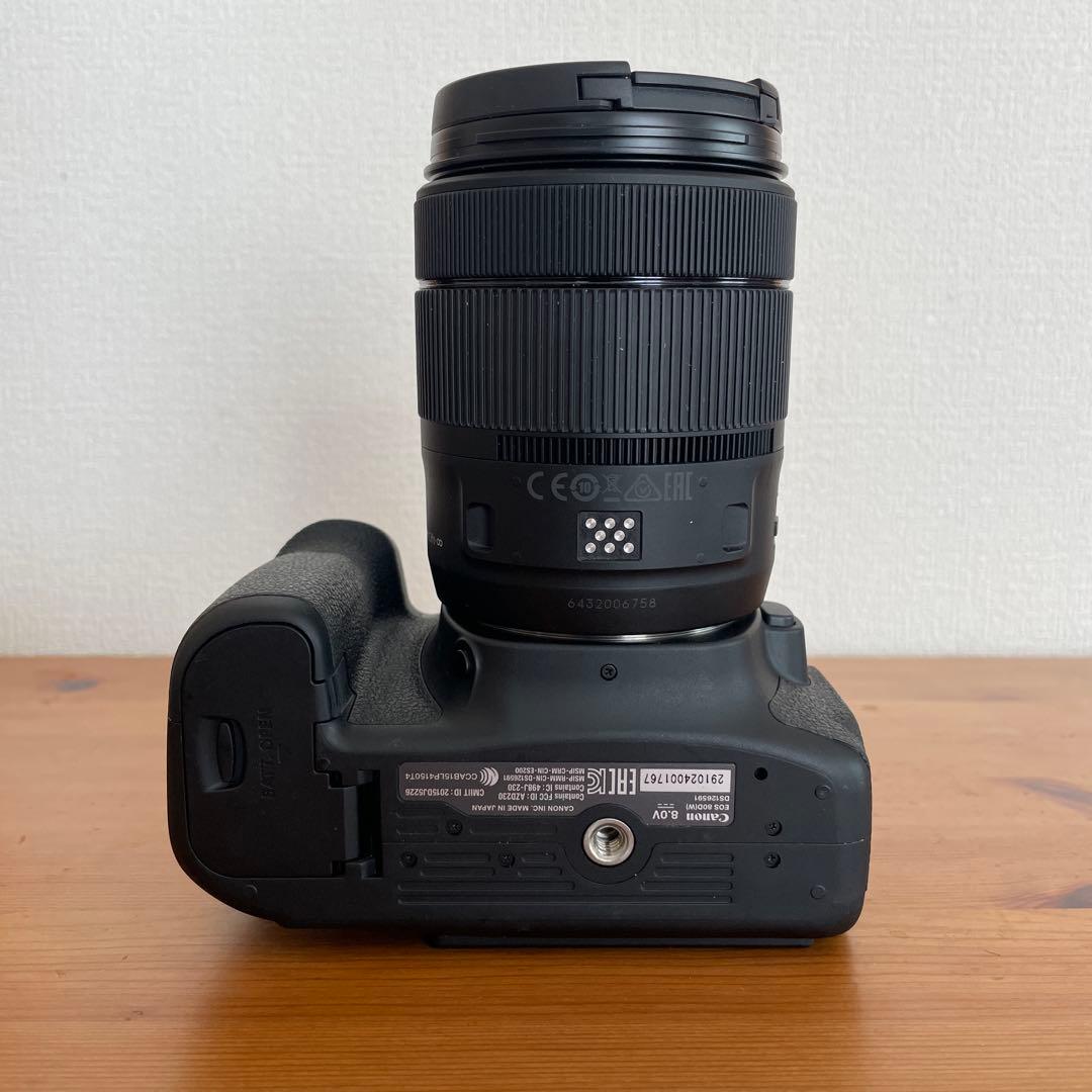 Canon EOS80D ボディ& EFS18-135mmレンズセット