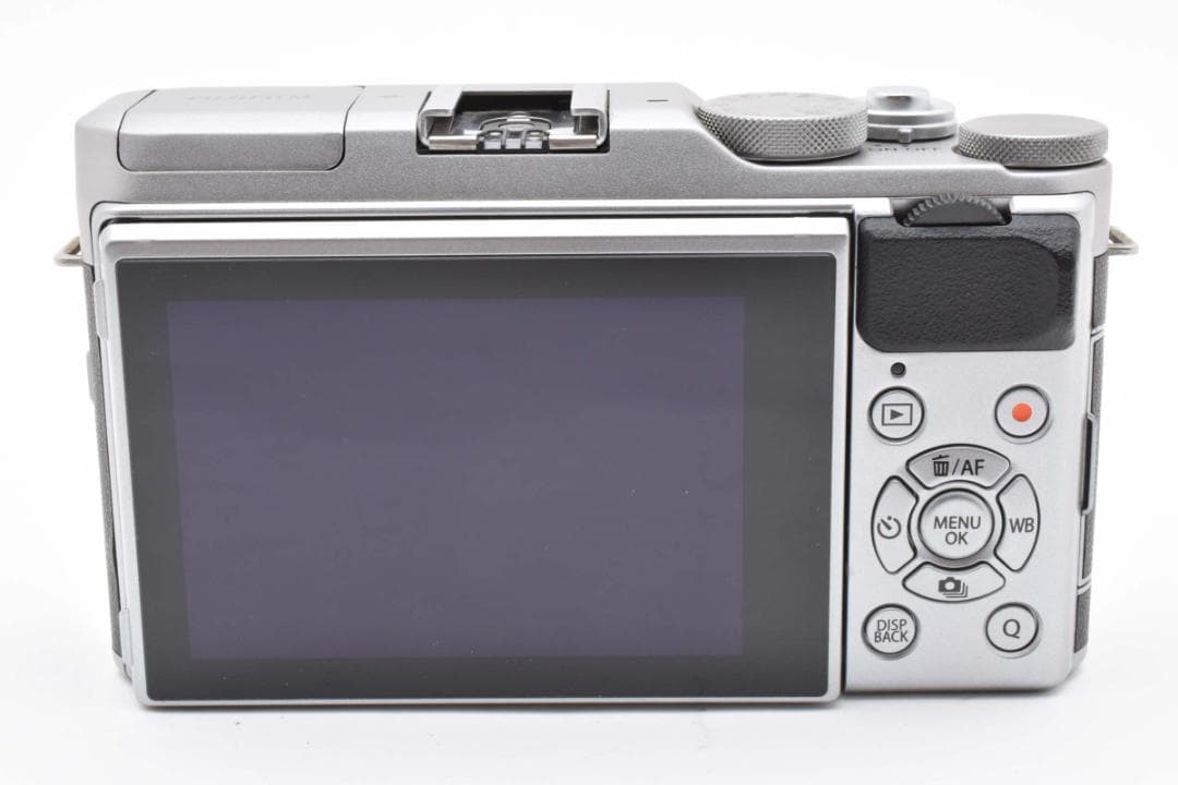 超美品 富士フイルム X-A5 ミラーレスデジタルカメラ ボディFujifilm