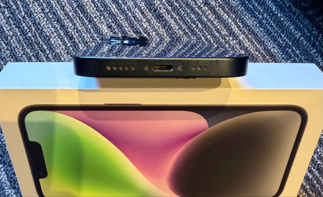 Apple iPhone 14 ミッドナイト256GB 本体 箱付き