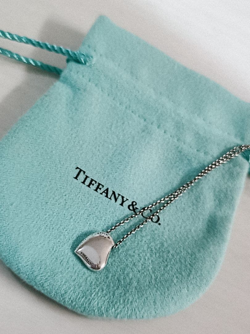 美品Tiffany & Co.フルハートエルサペレッティ925シルバーネックレス