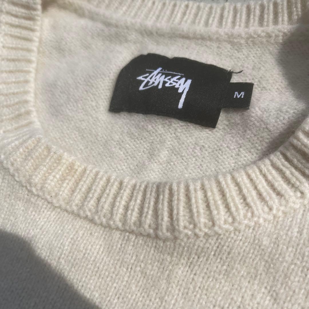【激レア】　STUSSY ニット　セーター　長袖　フロント　ロゴ　刺繍　M