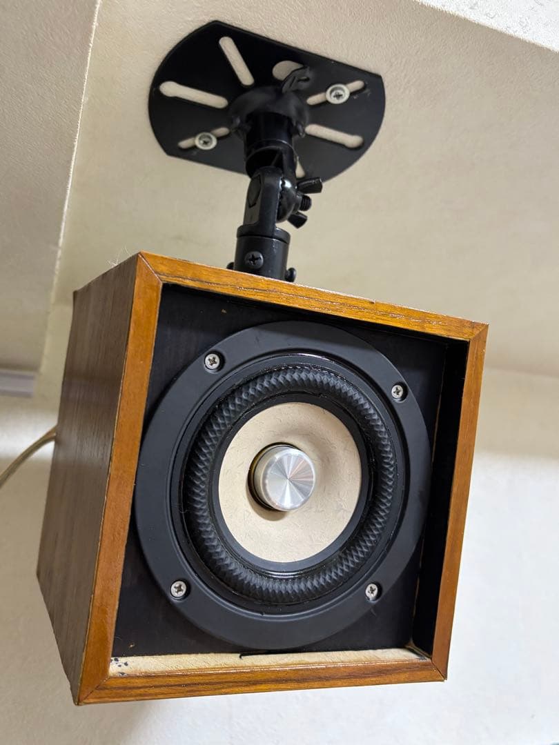 天井取り付けスピーカーフルレンジ10センチ自作スピーカー