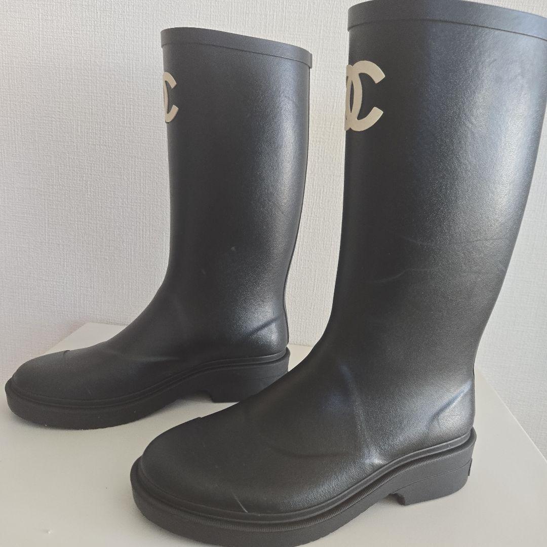 CHANEL 人気レインブーツ保証書　ショッパー箱リボン保存袋付き入手困難品３６