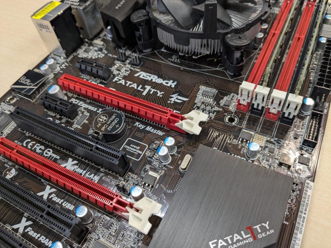 マザーボード i7-4790 / ASRock Fatal1ty H87 / GTX760