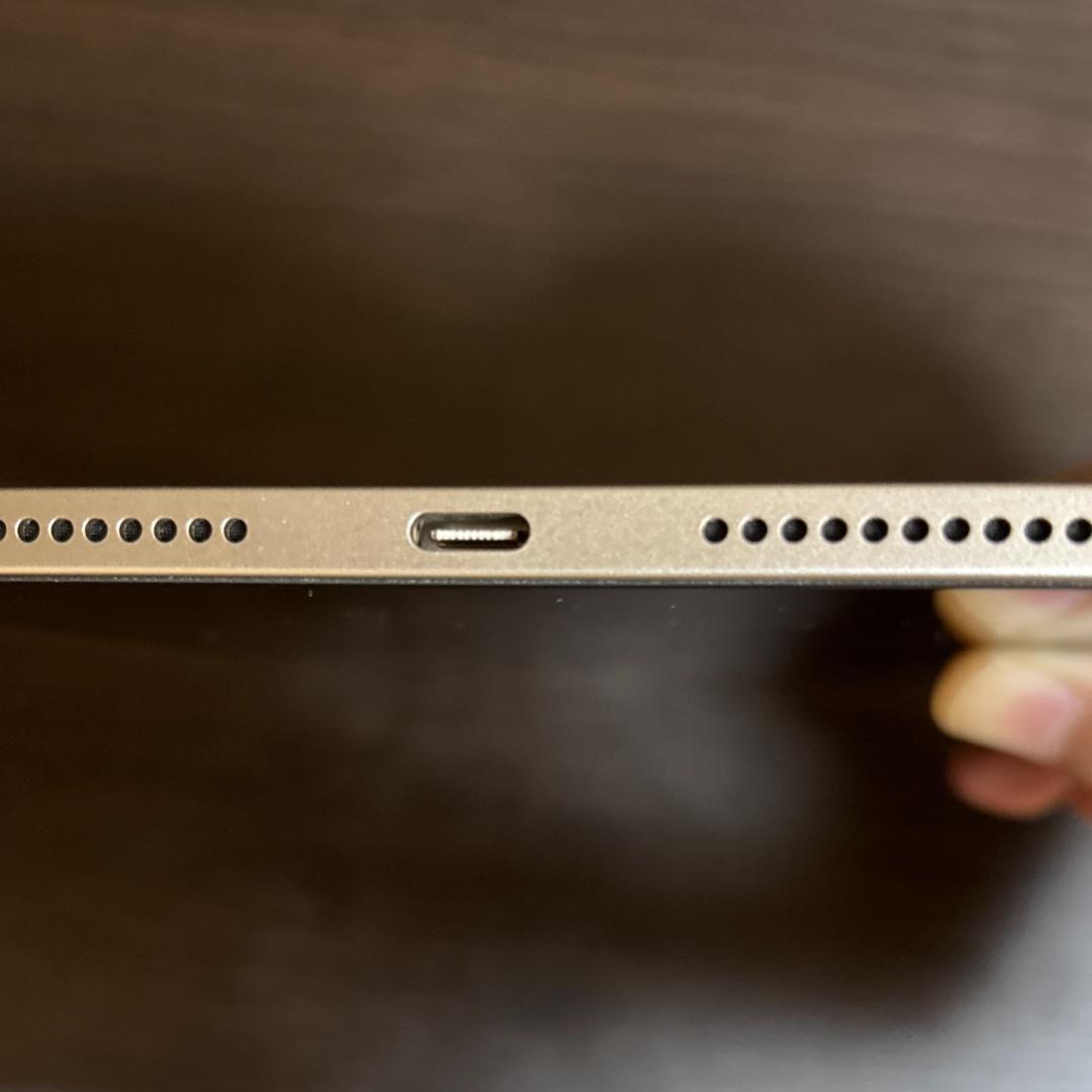 iPad mini6　第6世代　スターライト 64GB Wi-Fiモデル