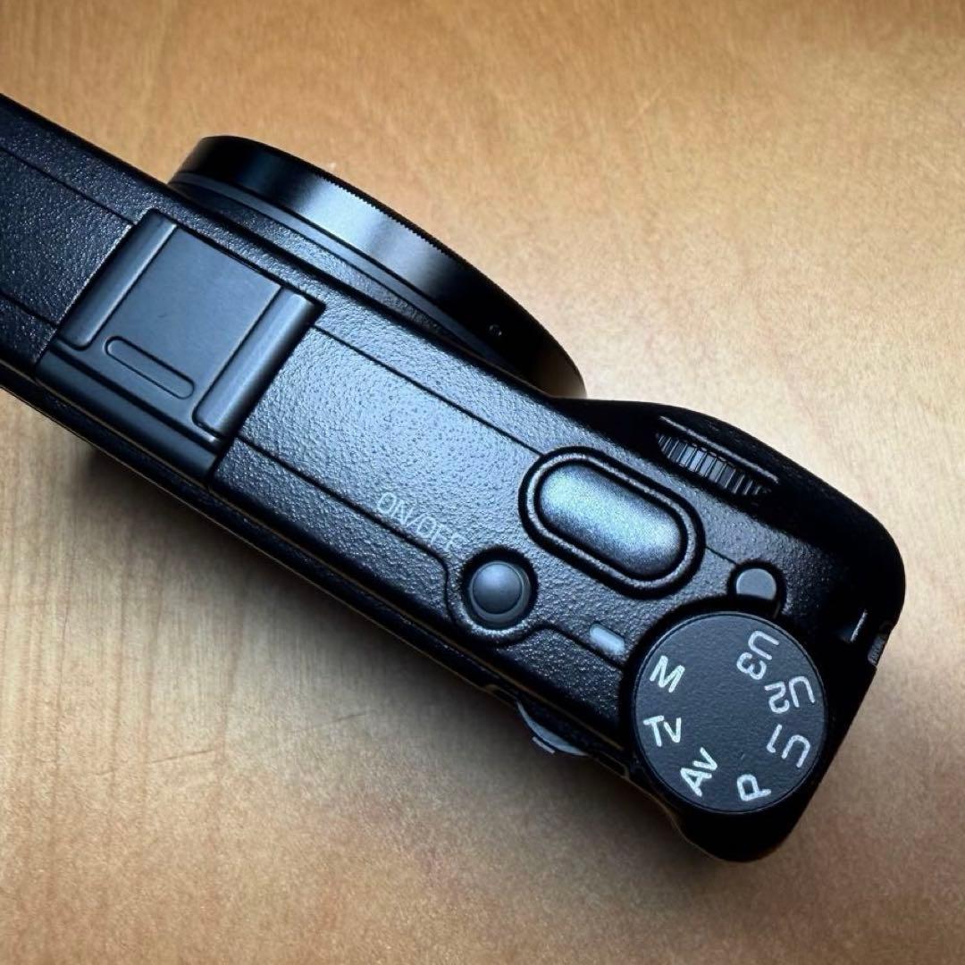 RICOH GR IIIx HDF GR3x HDF 3年保証　中古美品