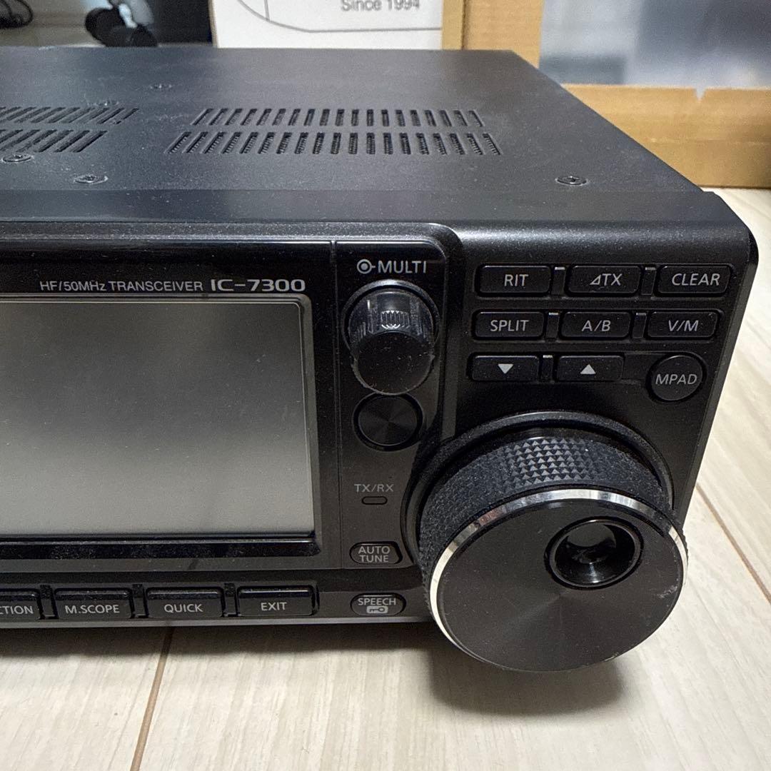 ICOM IC-7300 トランシーバー