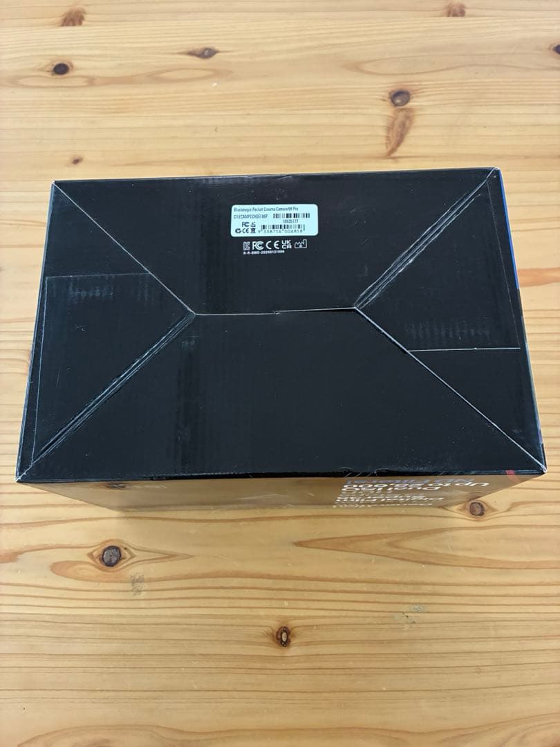 ビデオカメラ Blackmagic Pocket Cinema Camera 6K Pro