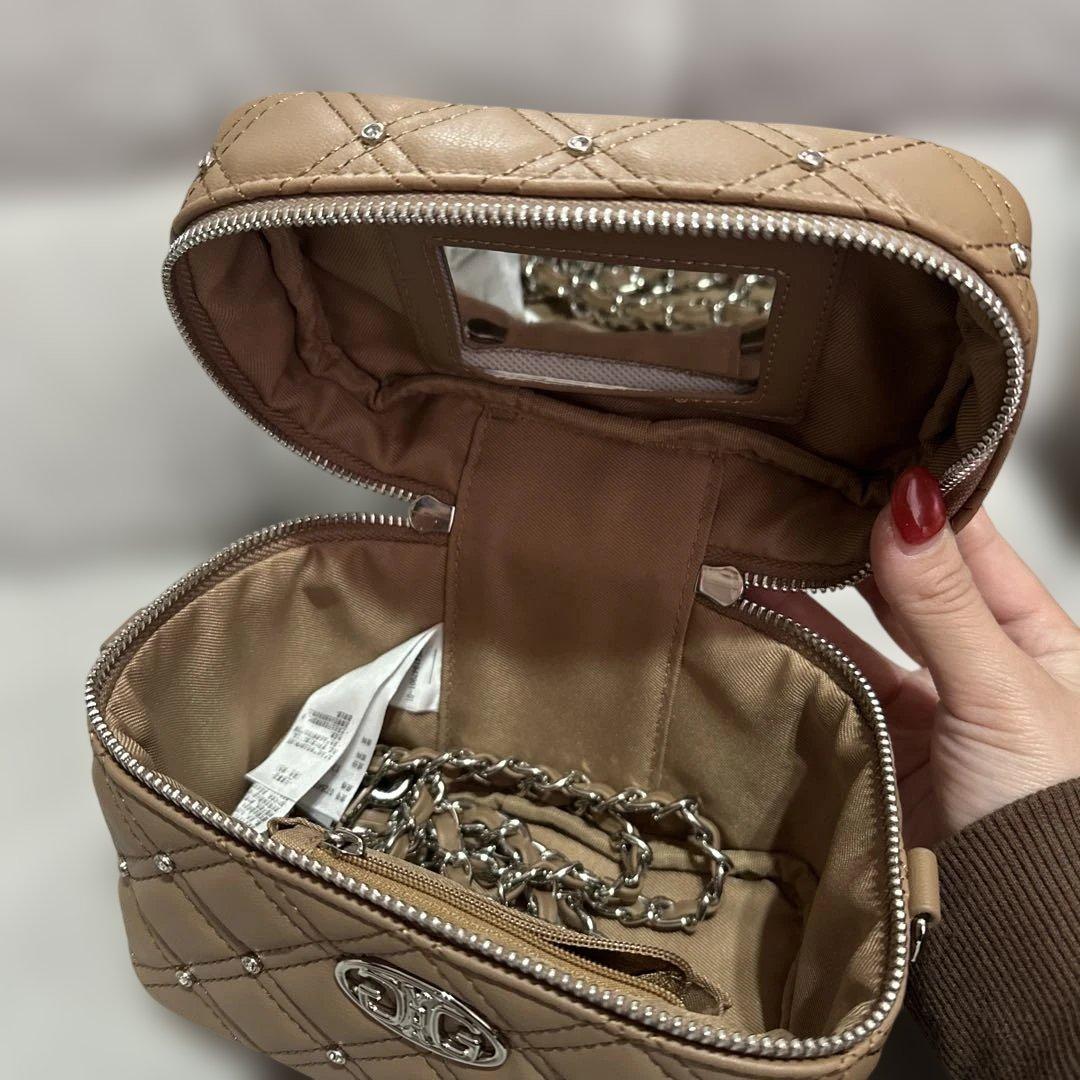 GYDA★ ラインストーンキルティングBAG