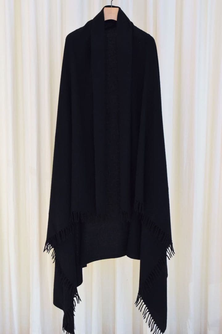 新品　タグ付き　コモリ　comoli カシミヤ ストール