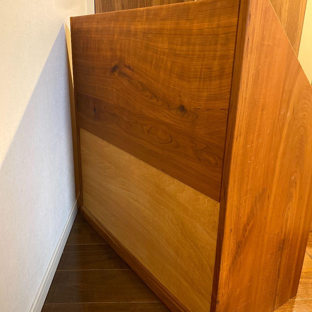 ブラックチェリー 無垢材　絵本　本棚