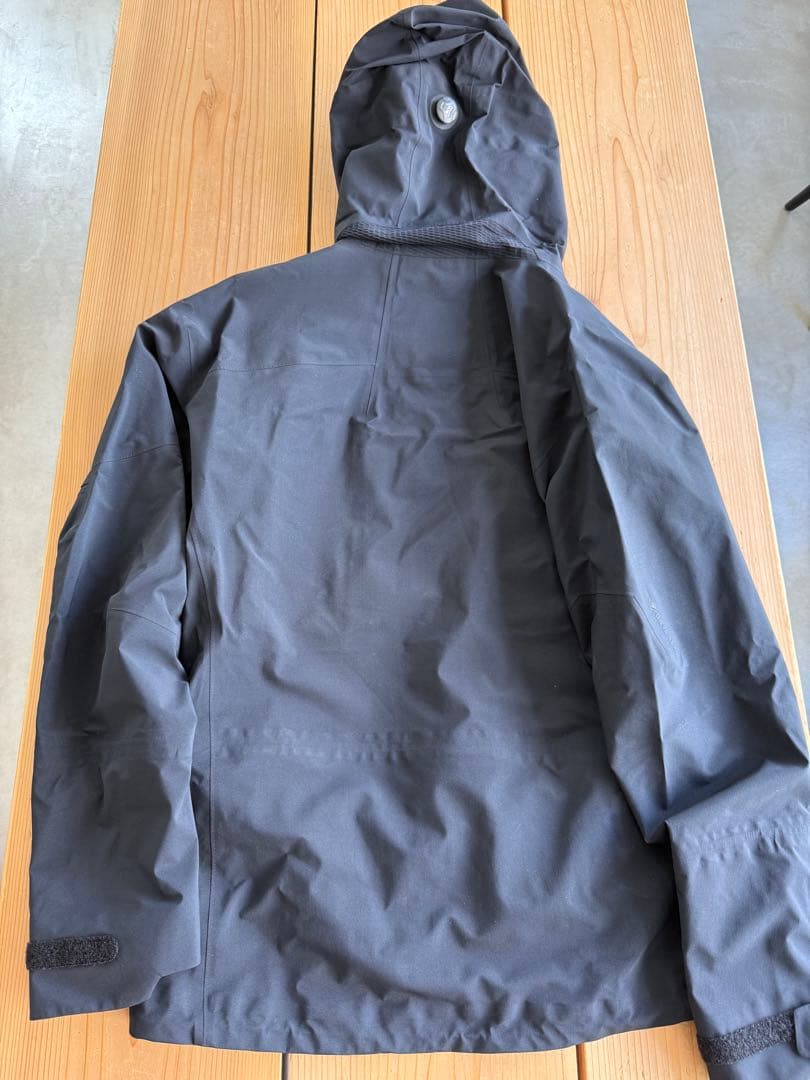 Peak Performance アルパインGORE-TEX3L 最終値下げ！