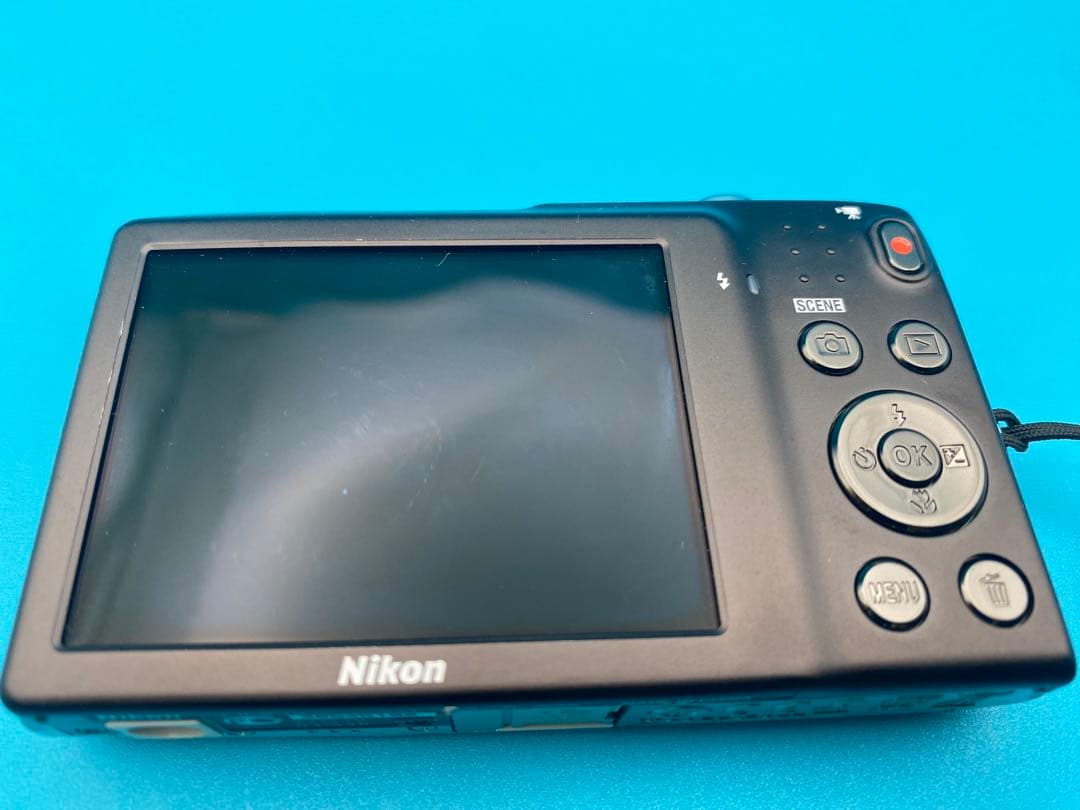 デジタルカメラ 207-3 Nikon COOLPIX S3300