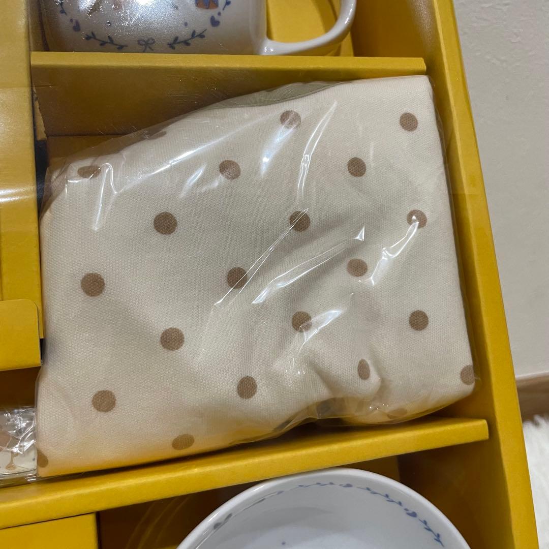 未使用品✨ナルミ　ブレーメン　食器　プレート　食洗機対応　9点　ベビー　陶器