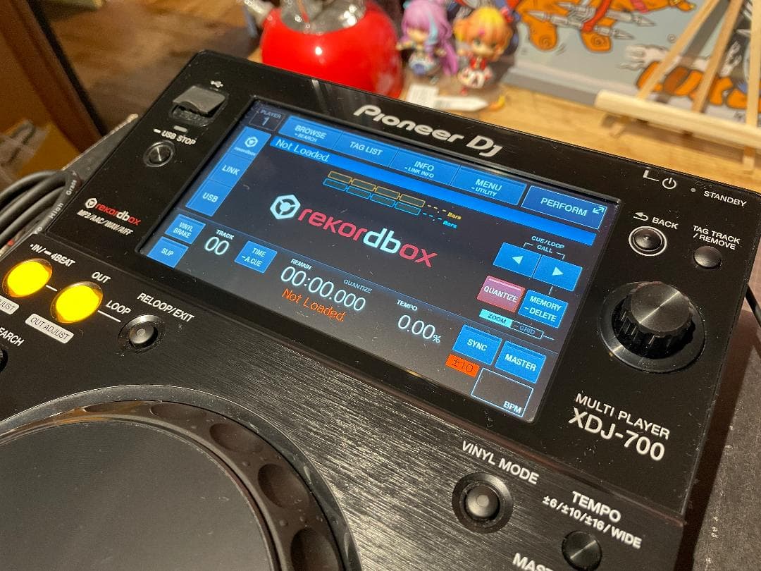 期間限定値下げ・23年製 pioneer XDJ-700 ＋ デッキセーバー