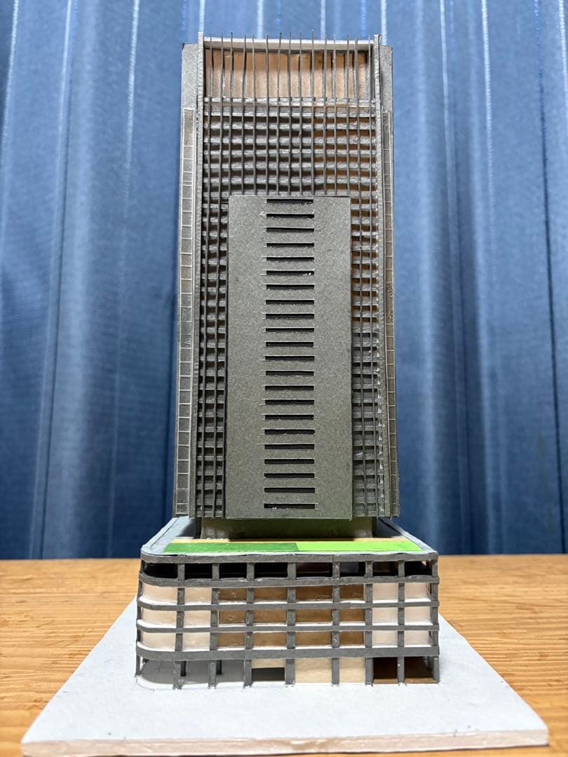 新丸の内ビルディング　ペーパークラフト