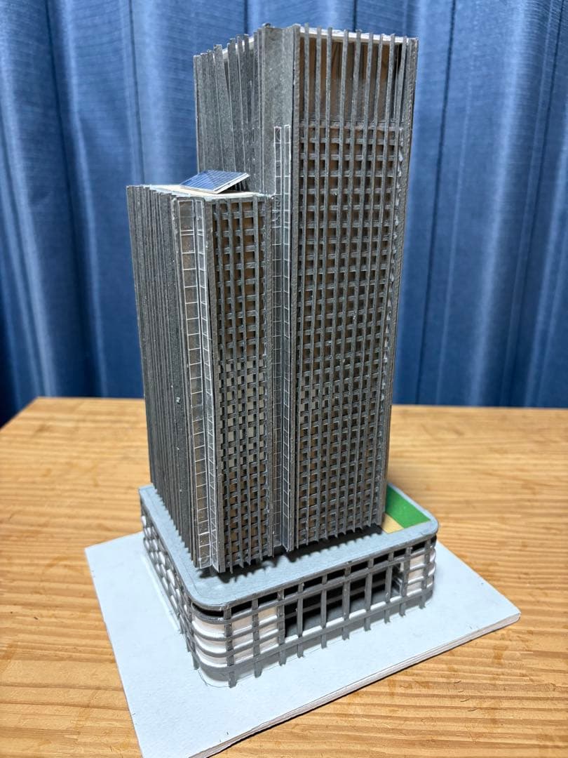 新丸の内ビルディング　ペーパークラフト