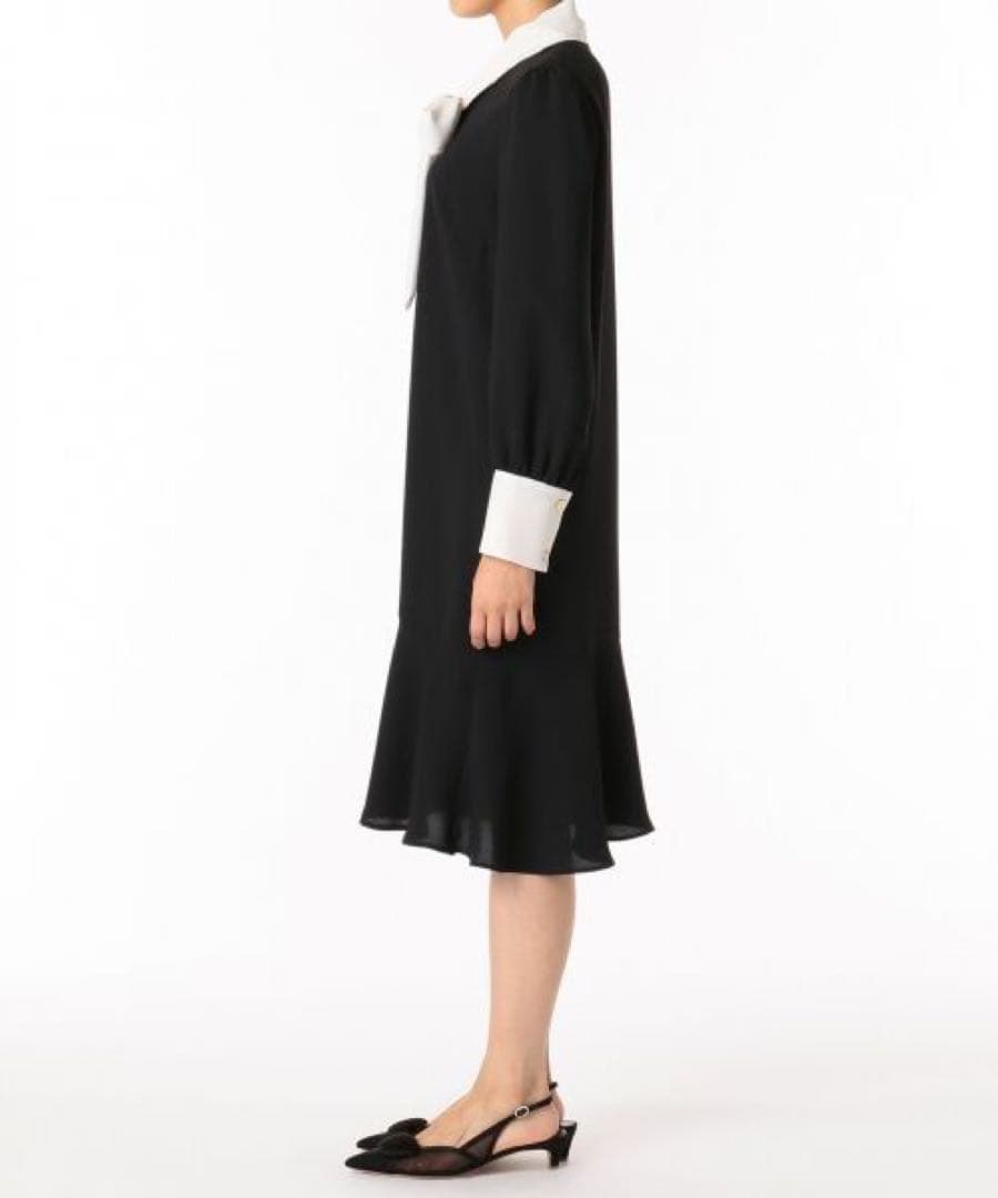 Ynaグレースコンチネンタル バイカラーヘムフレアボウタイワンピース 36