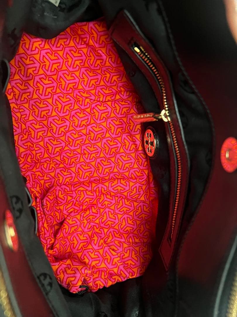 Tory Burchトリーバーチ ブラック レザー スエード ビジネスバッグ