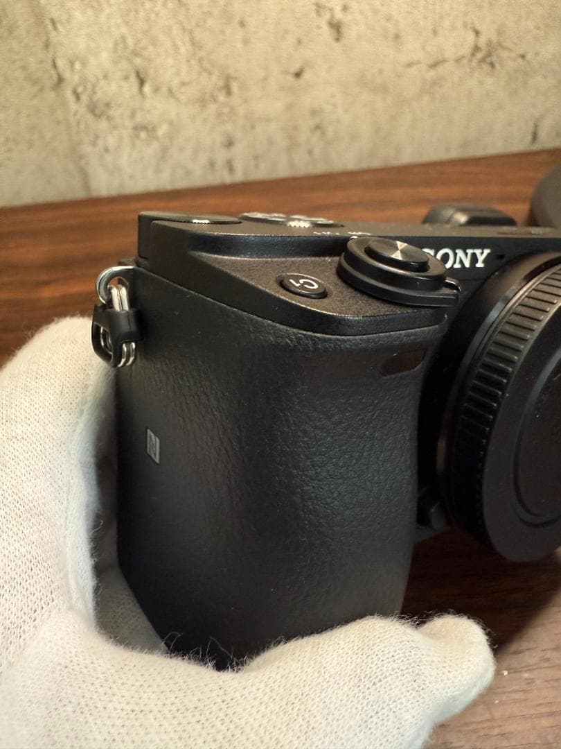 美品 SONY α6400 ボディ ブラック 箱付き