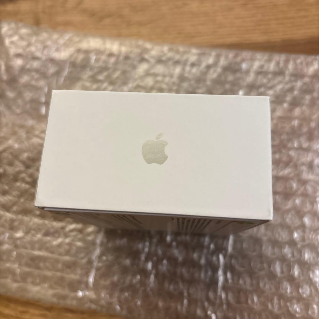 新品未使用　AirPods Pro 3 本体 【正規品】