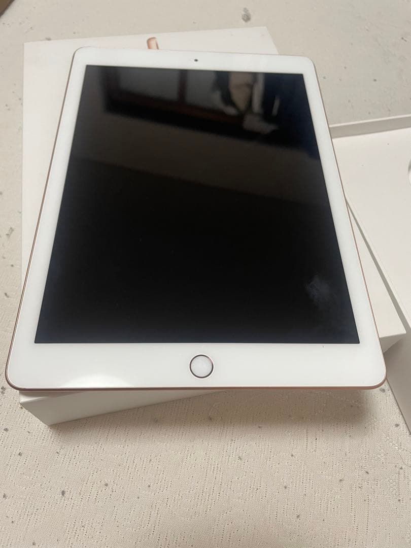 T*n様 iPad Pro 10.5インチ 第1世代 32GB 本体のみバッテリ