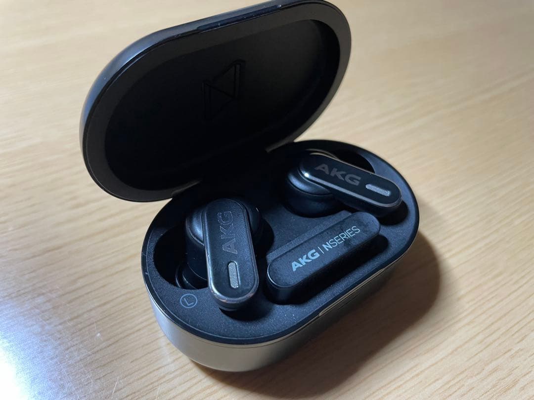 イヤホン AKG N5 HYBRID