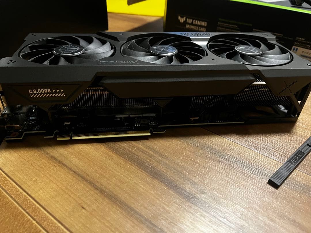 グラフィックボード・グラボ・ビデオカード ASUS GeForce RTX 4070 Ti 12GB
