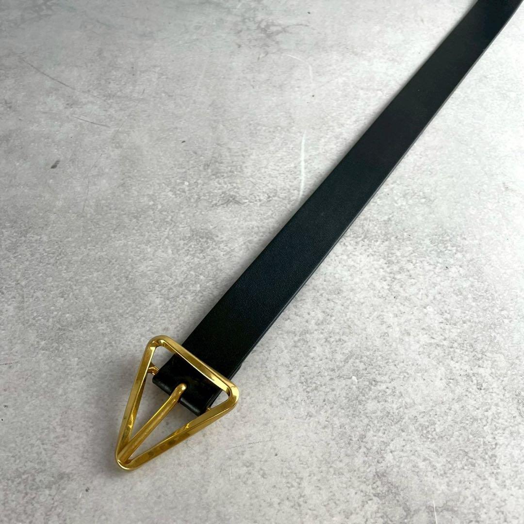 ボッテガヴェネタ トライアングル グラスプ レザー ナローベルト