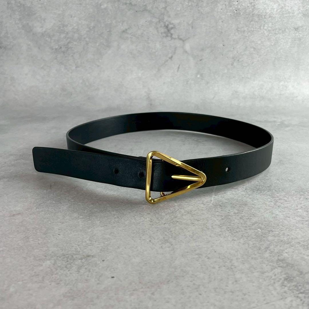 ボッテガヴェネタ トライアングル グラスプ レザー ナローベルト