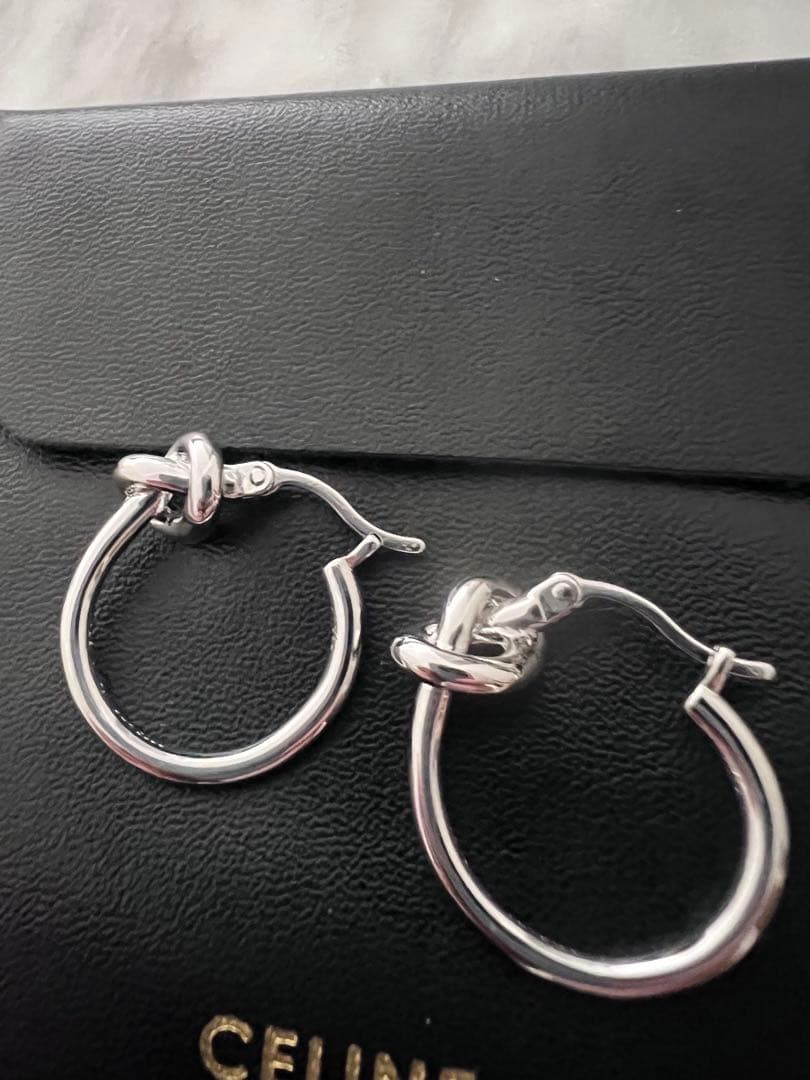 B*D様 CELINE シルバー ノットデザイン フープピアス