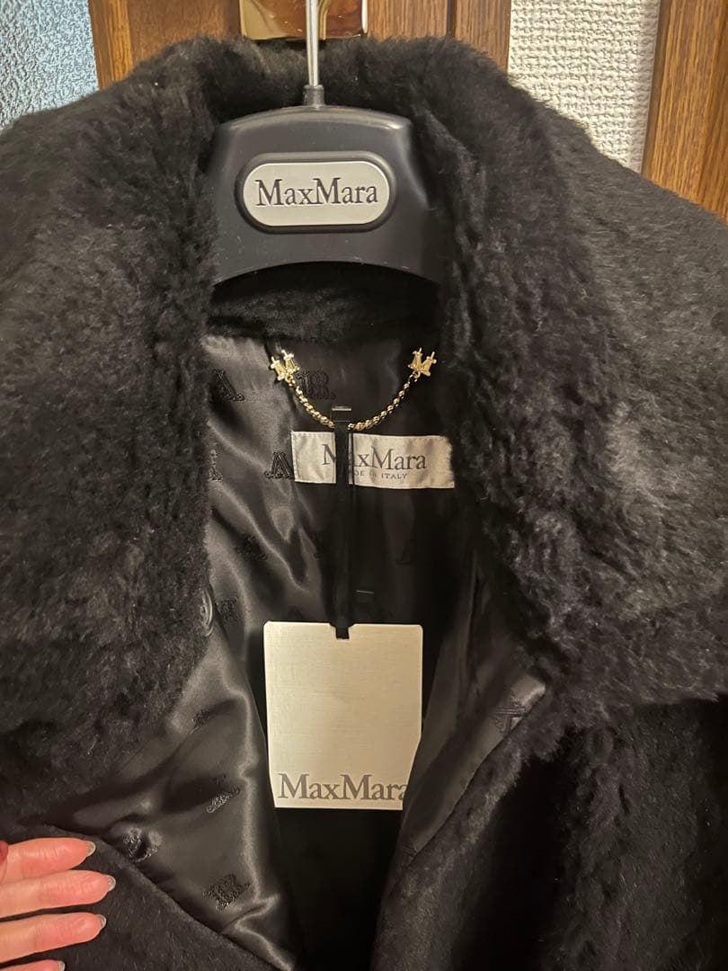 新品未使用タグ付き★マックスマーラ★テディベアケープ