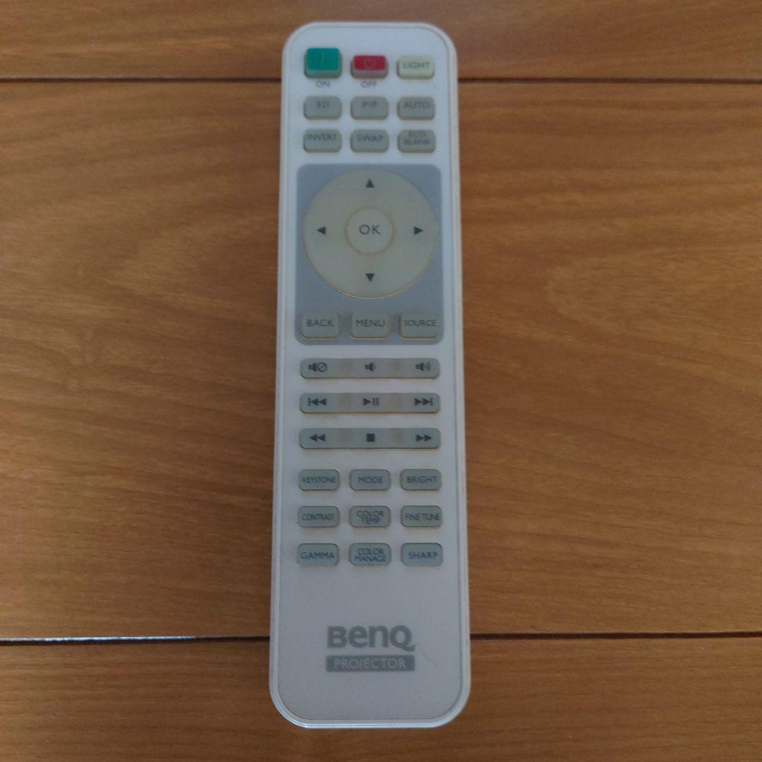 BenQプロジェクター　HT2050 　ランプ使用時間371時間