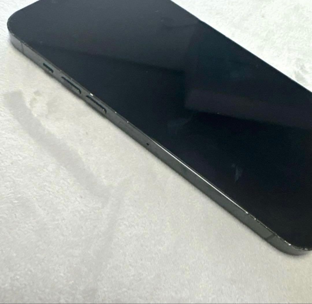 iPhone 13 Pro Max ジャンク品《電源入らない本体SIMフリー》