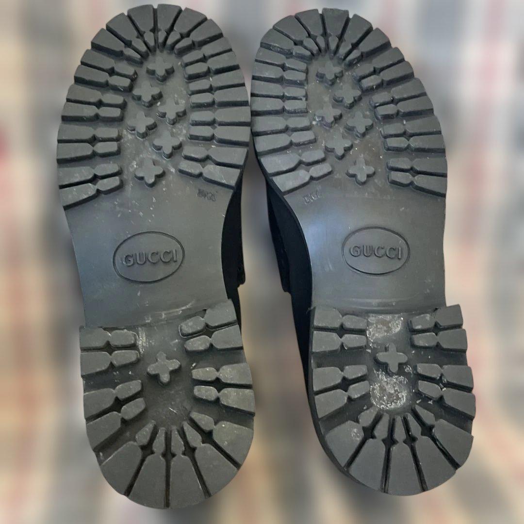 グッチ　ブラックスエードビットローファー