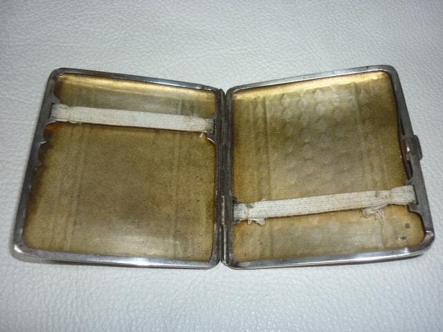 美品 1930年代（昭和初期◆幾何学模様 シルバー製（銀製）二つ折りタバコケース