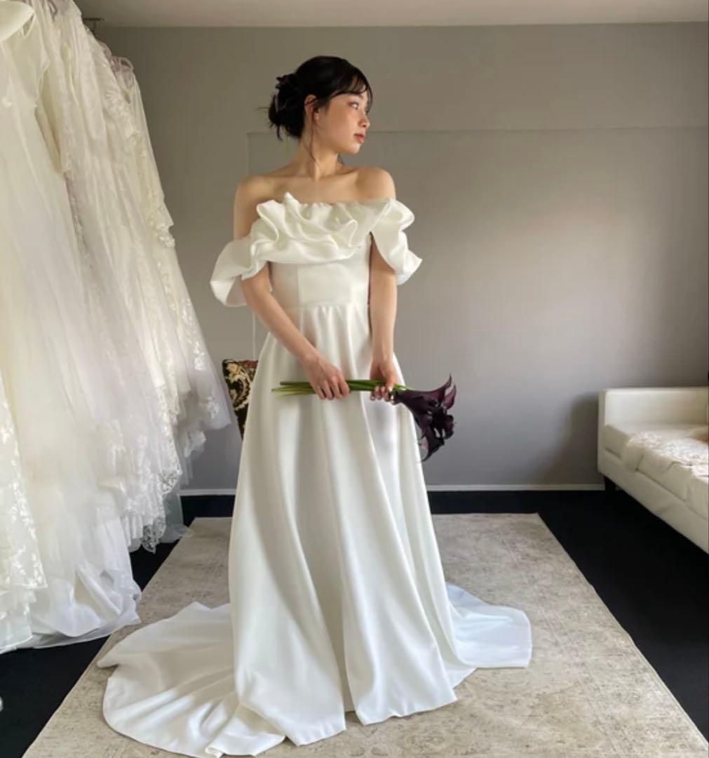 ドレスプロダクション　ウエディングドレス