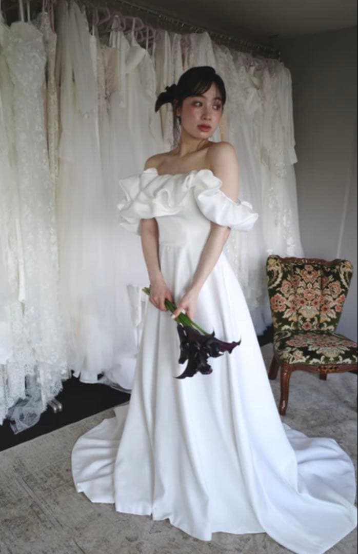 ドレスプロダクション　ウエディングドレス