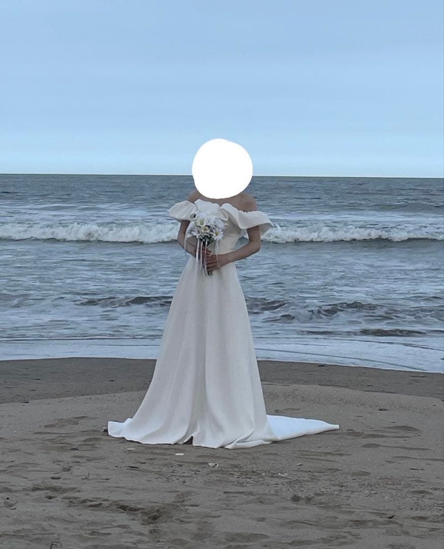 ドレスプロダクション　ウエディングドレス