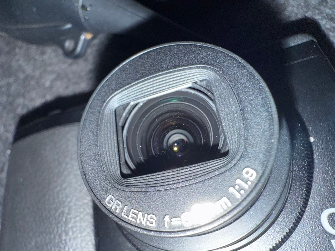 【ショット数911回】 RICOH GR DIGITAL III + GC-4