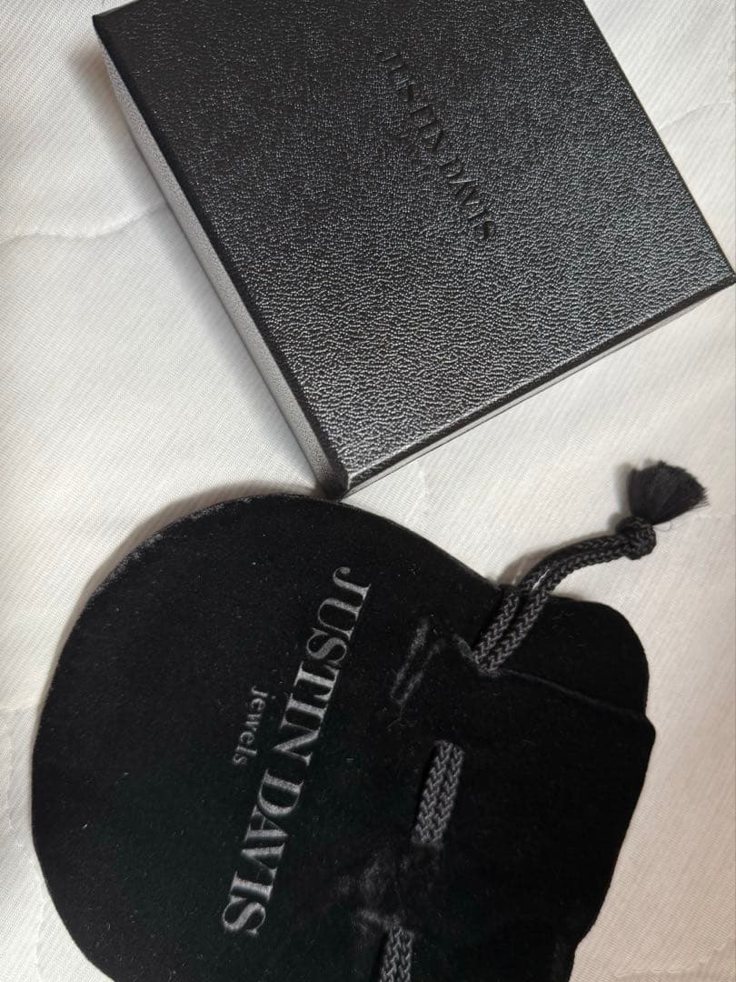 【JUSTIN DAVIS】 CROWN STUD ピアス