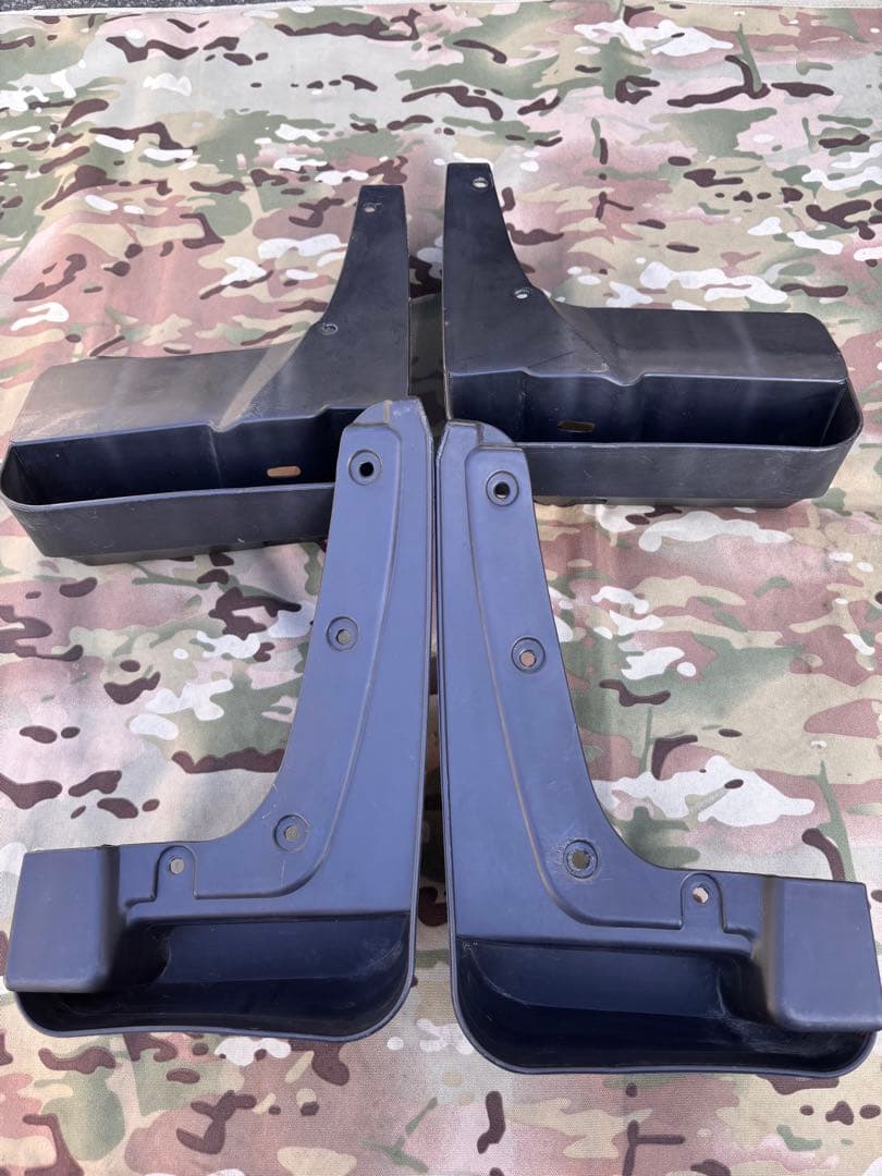 フォレスター　SJ マッドガード　泥除け