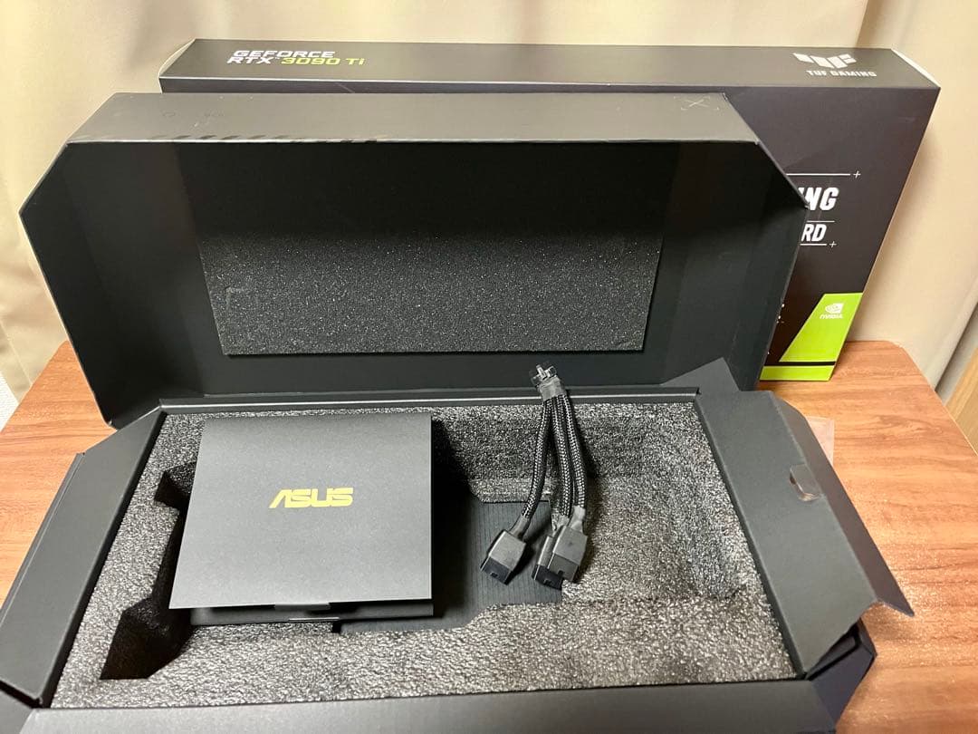 グラフィックボード・グラボ・ビデオカード ASUS TUF RTX 3090 Ti OC 24GB