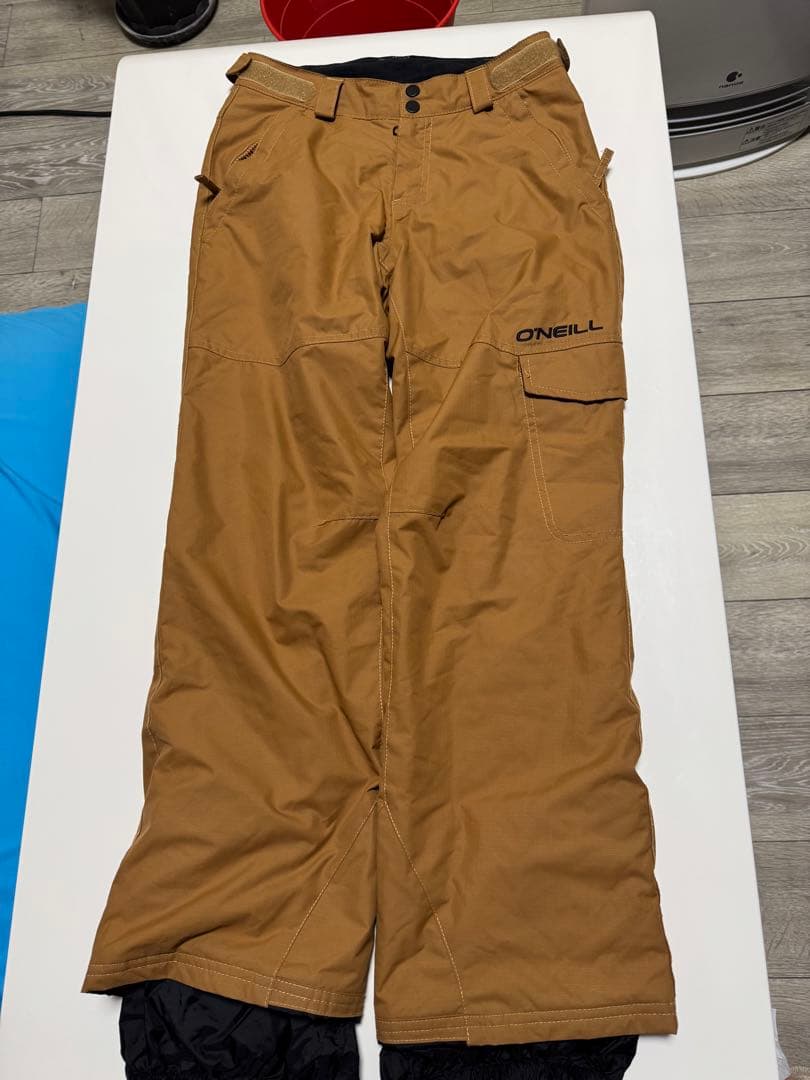 スノーボード一流メーカーセット。防水加工済み