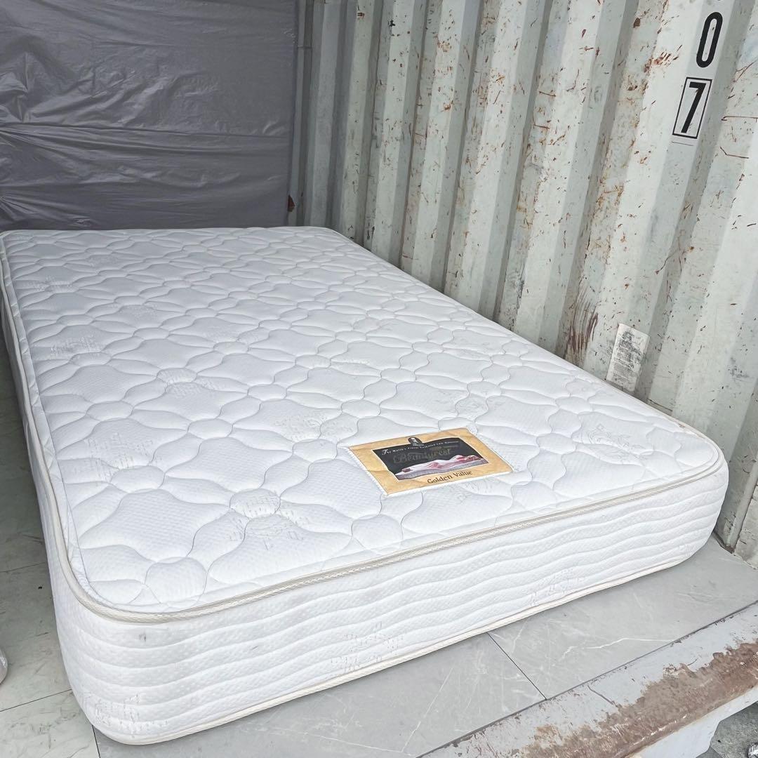 取付無料！シモンズ ビューティレスト ゴールデンバリュー セミダブルマットレス✨