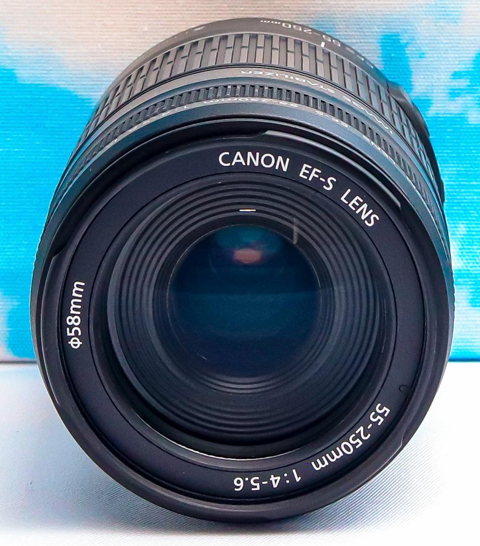 Canon EF-S 55-250mm IS⭐️望遠レンズ⭐️手振れ補正付き！