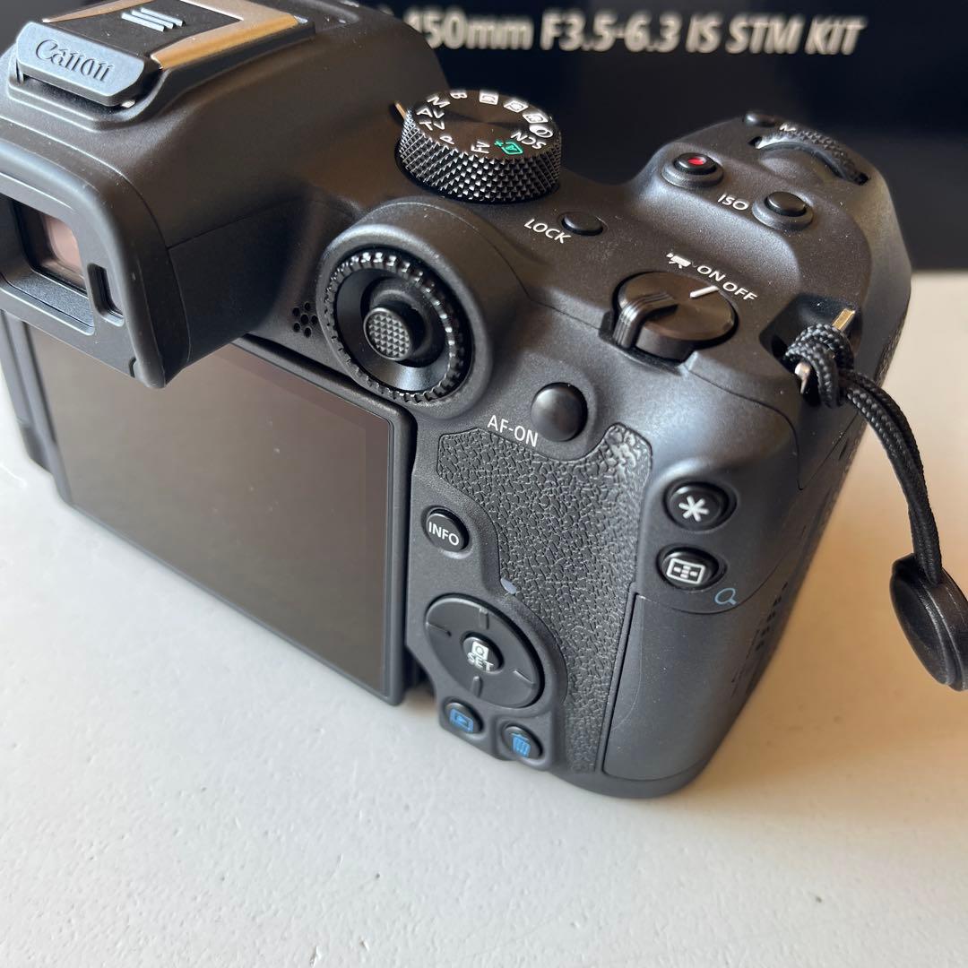 【美品】Canon EOS R7 ミラーレス一眼 本体