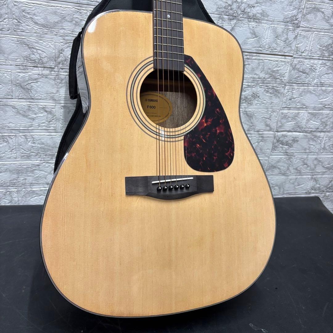 6　極美品　YAMAHA　アコースティックギター　F600　ケース付き　送料無料