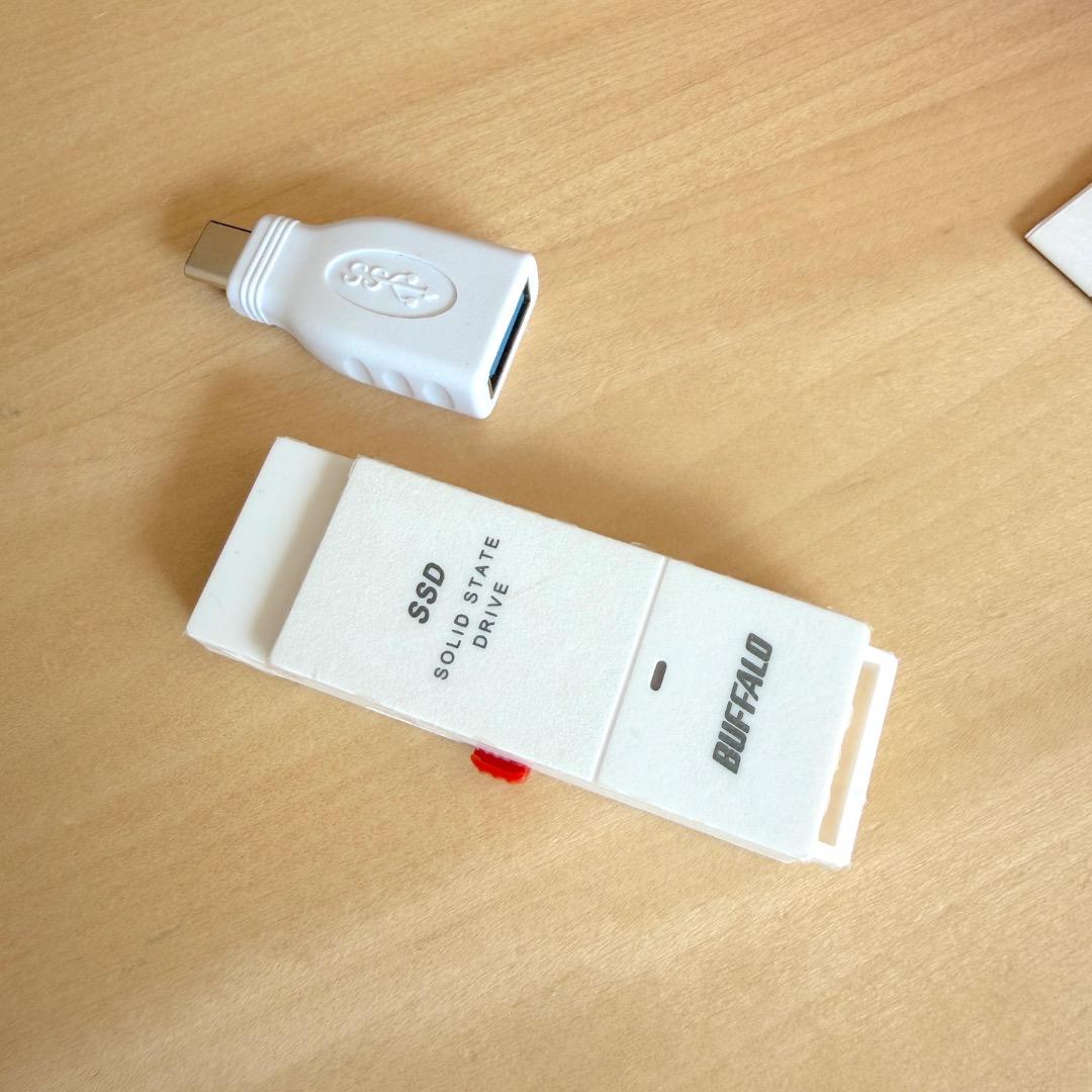 BUFFALO 外付けスティック型SSD 2TB★極美品・使用頻度少ない